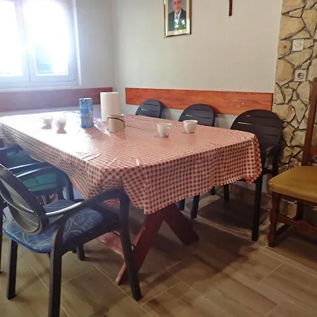 Apartman With Hot Tub Maslenica, Novigrad - 25462
