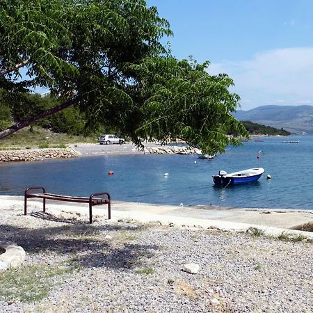 Apartamento With Hot Tub Maslenica, Novigrad - 25462